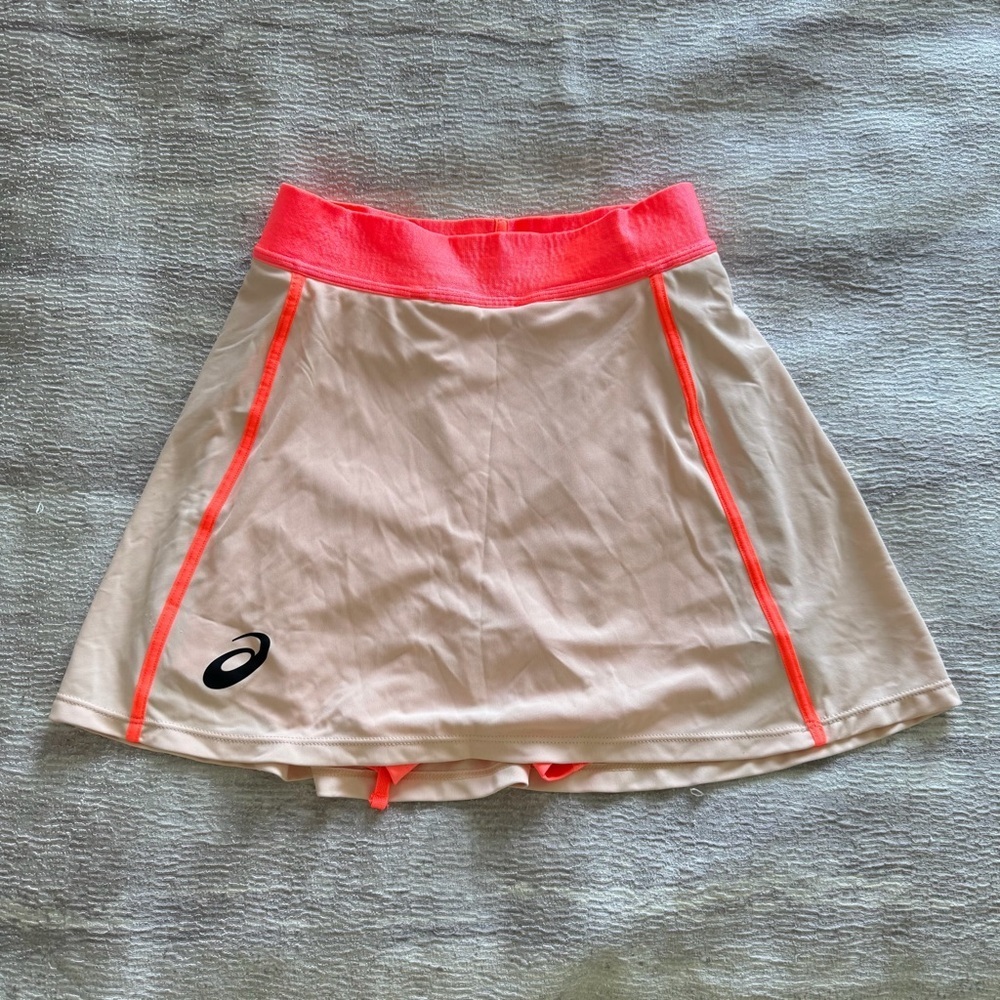 Asics Tennis Skort in Coral and Beige, Size XS